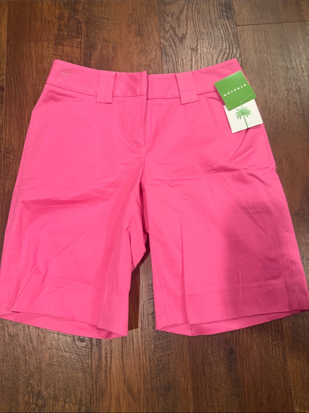 NWT Lilly Pulitzer Bermuda shorts size 2